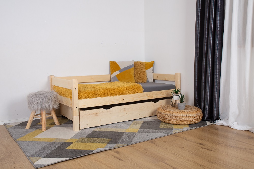 Dětské postele z masivu